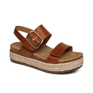Aetrex Vania Arch Support Platform Sandal